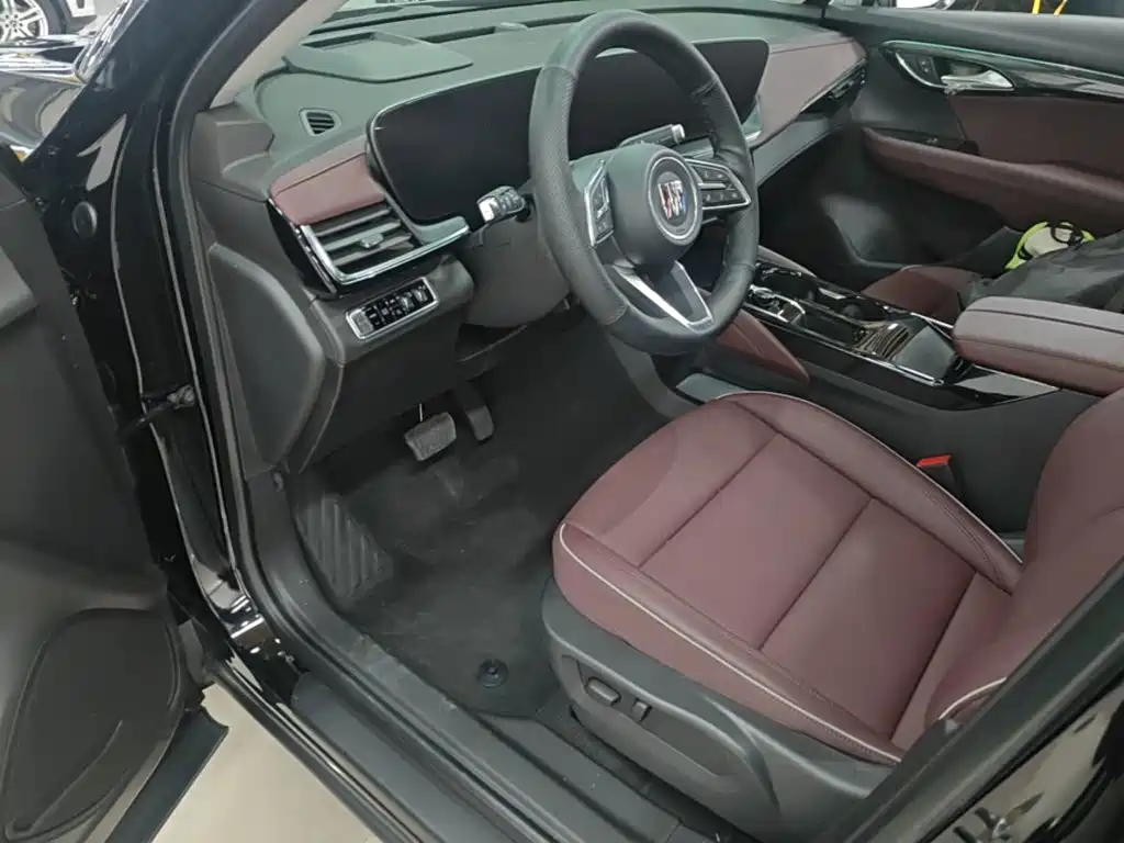Buick Envision Plus — миниатюра 15