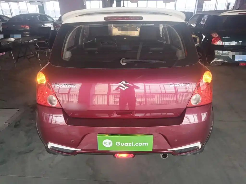 Suzuki Swift — миниатюра 6