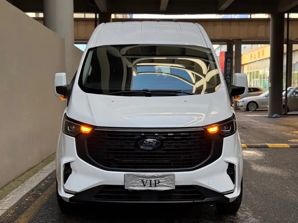 Ford Transit — миниатюра 2