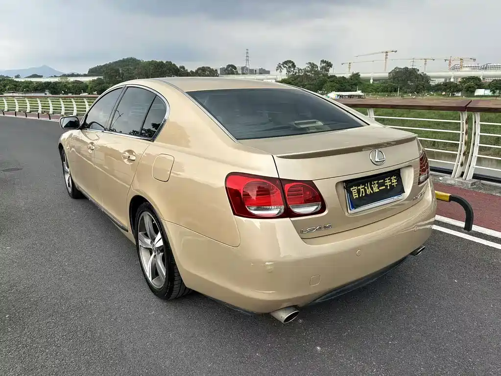 Lexus GS — миниатюра 6