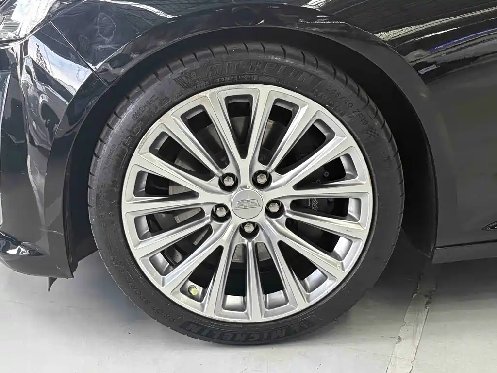 Cadillac CT5 — миниатюра 14