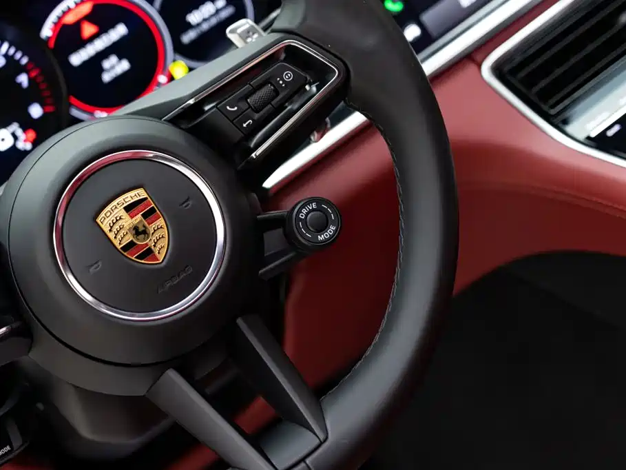 Porsche Panamera — миниатюра 18