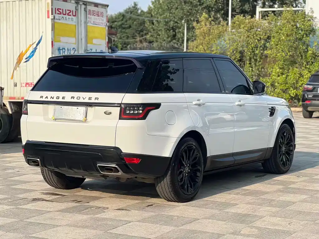Land Rover Range Rover Sport 2020 3.0 L6 HSE DYNAMIC