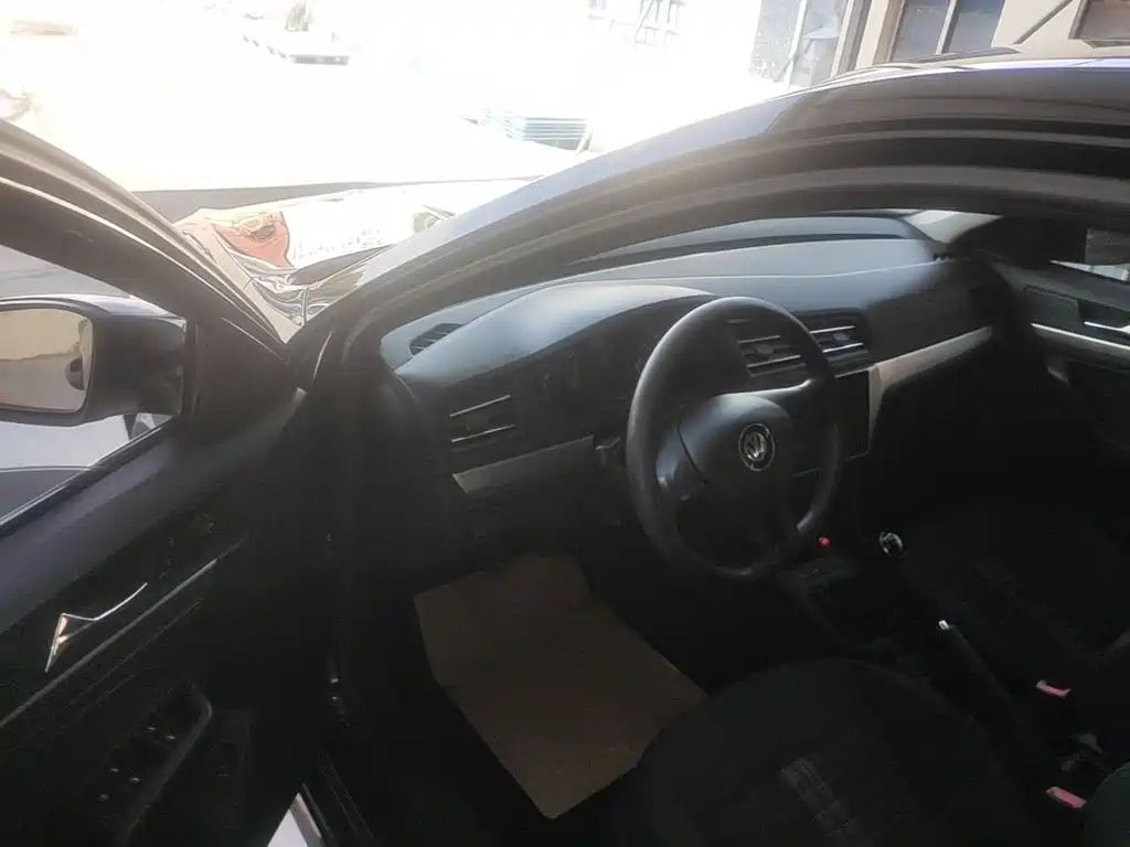 Volkswagen Lavida — миниатюра 16