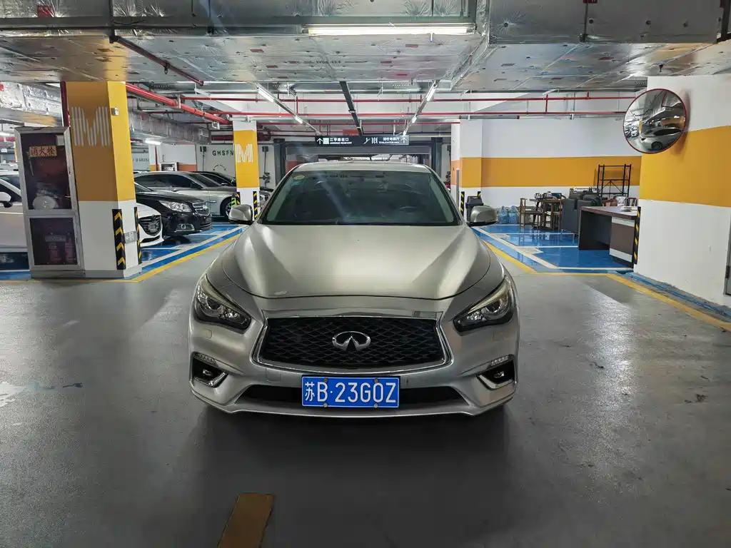 INFINITI Q50L
