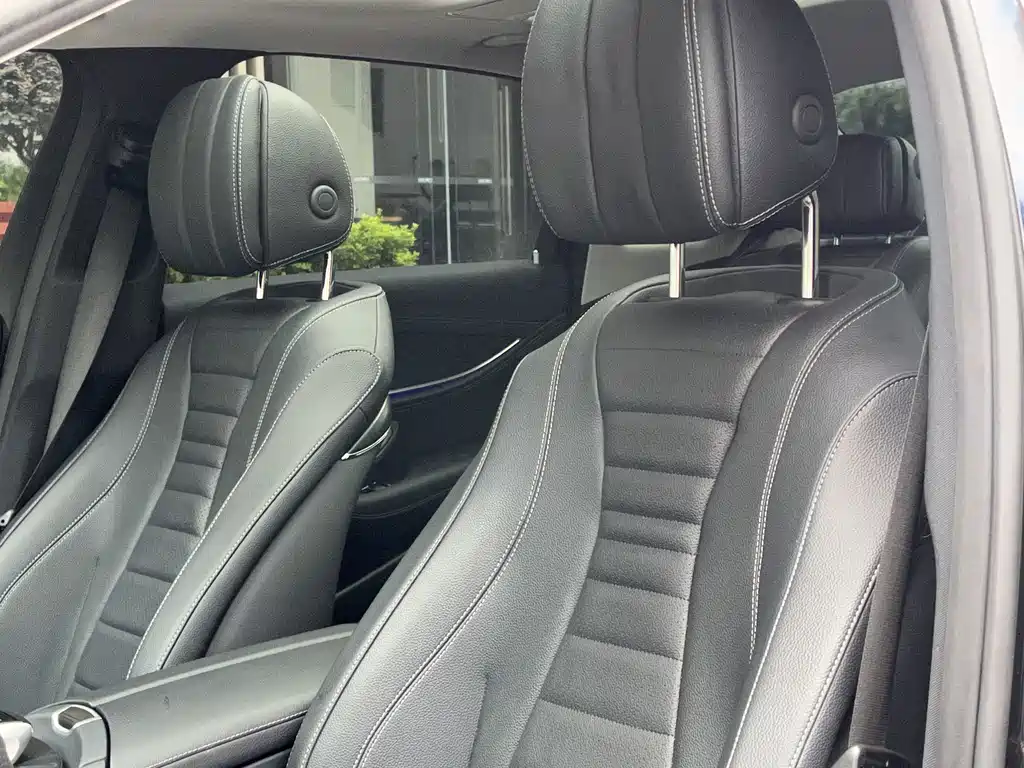 Mercedes-Benz E-Class — миниатюра 15