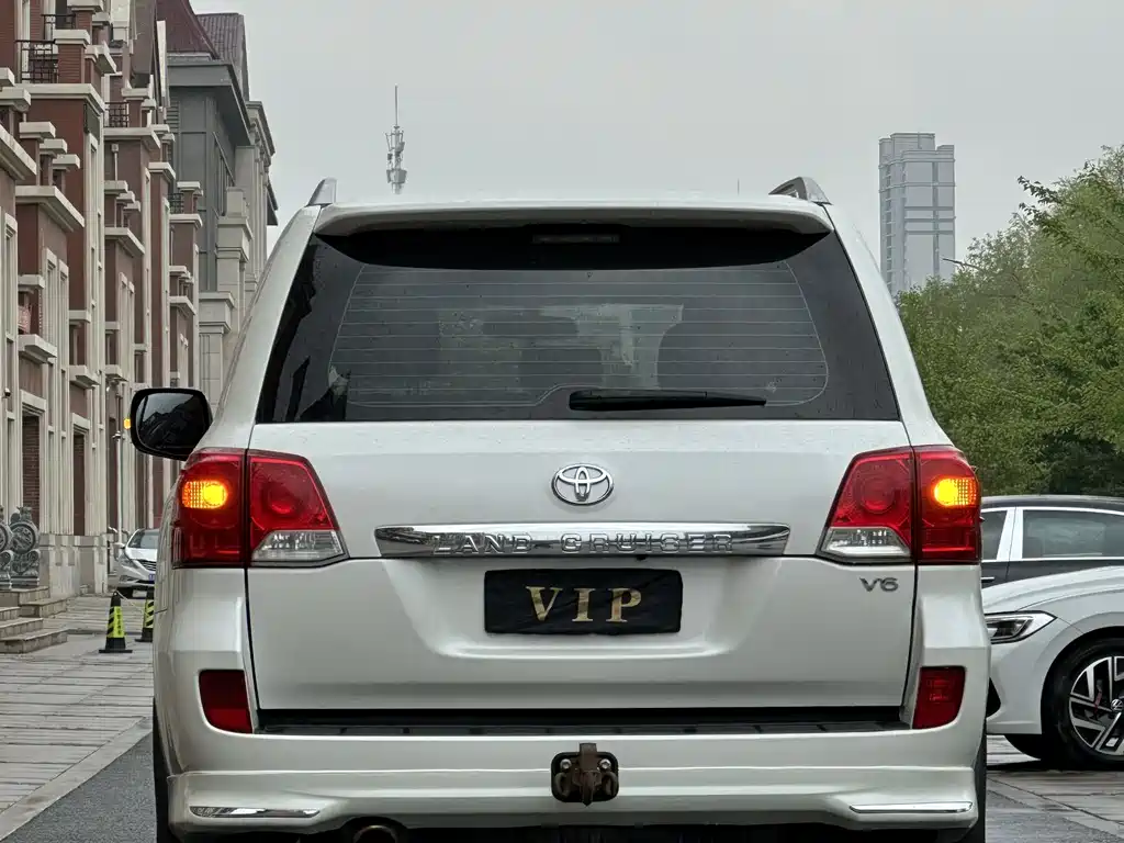 Toyota Land Cruiser 2015 4.0L V6