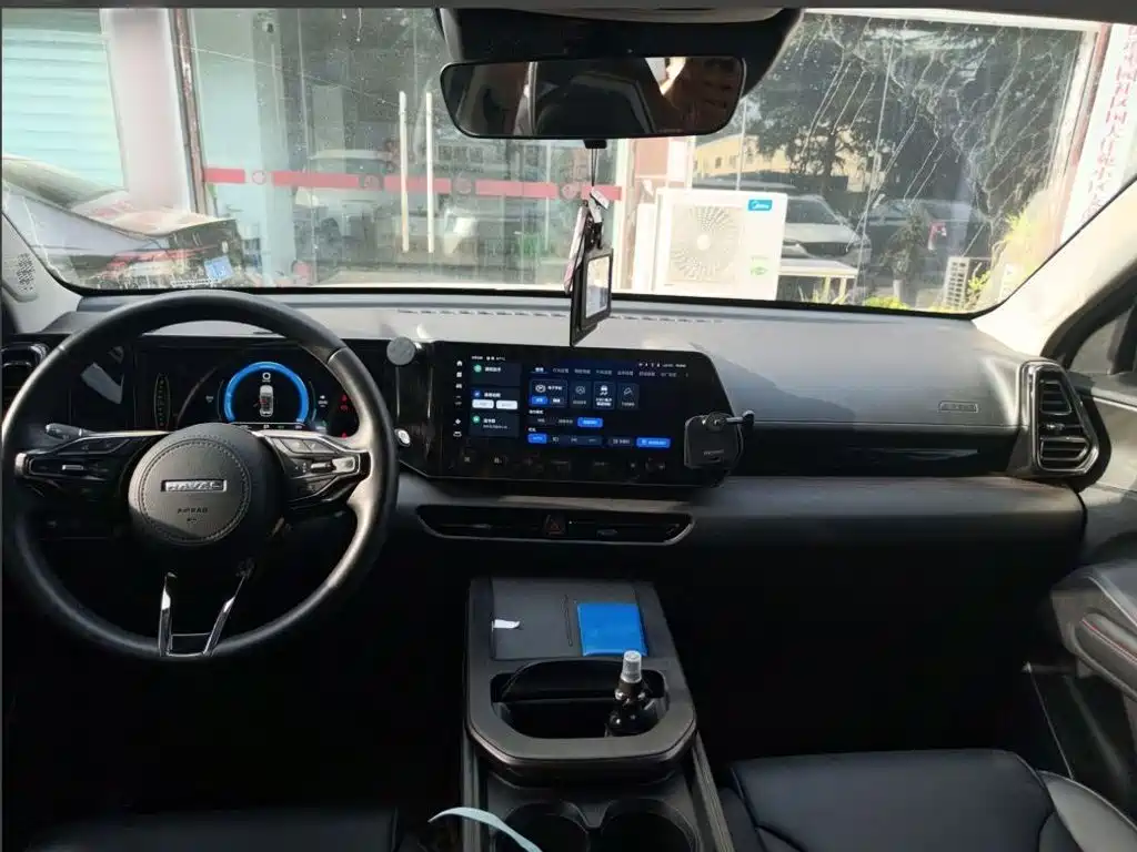 Haval Xiaolong — миниатюра 12