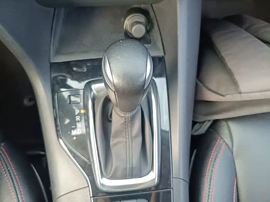 Mazda 3 Axela — миниатюра 14