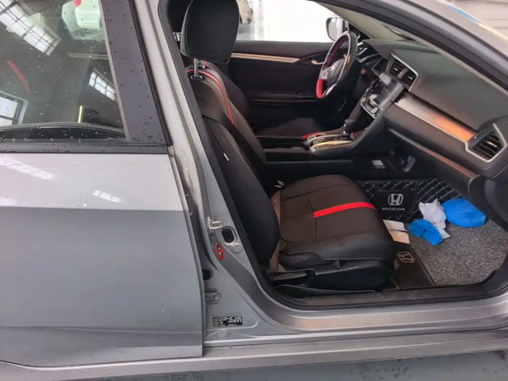 Honda Civic — миниатюра 25