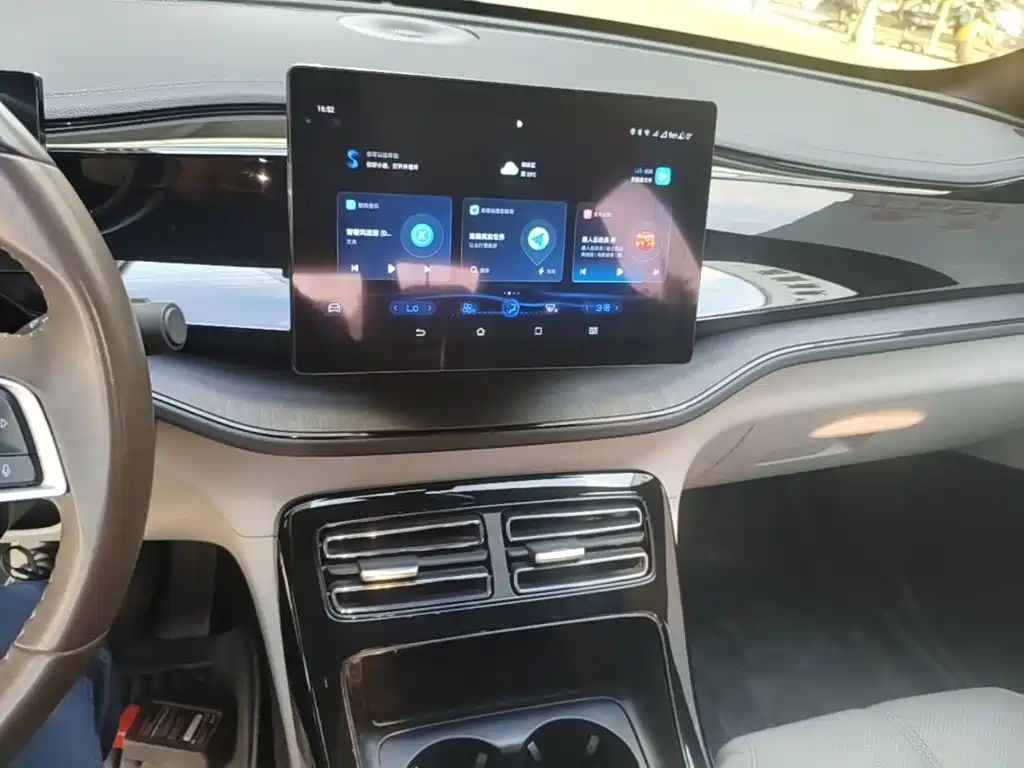 BYD Qin PLUS — миниатюра 13