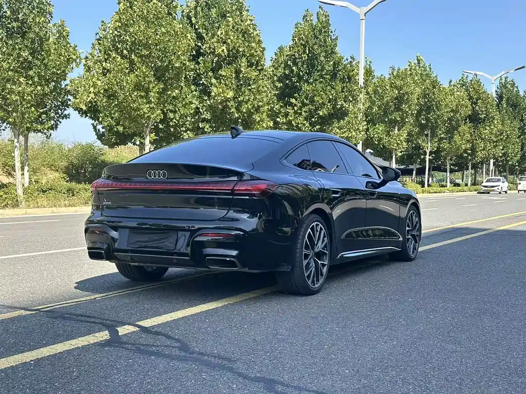 Audi A5L Sportback — миниатюра 8