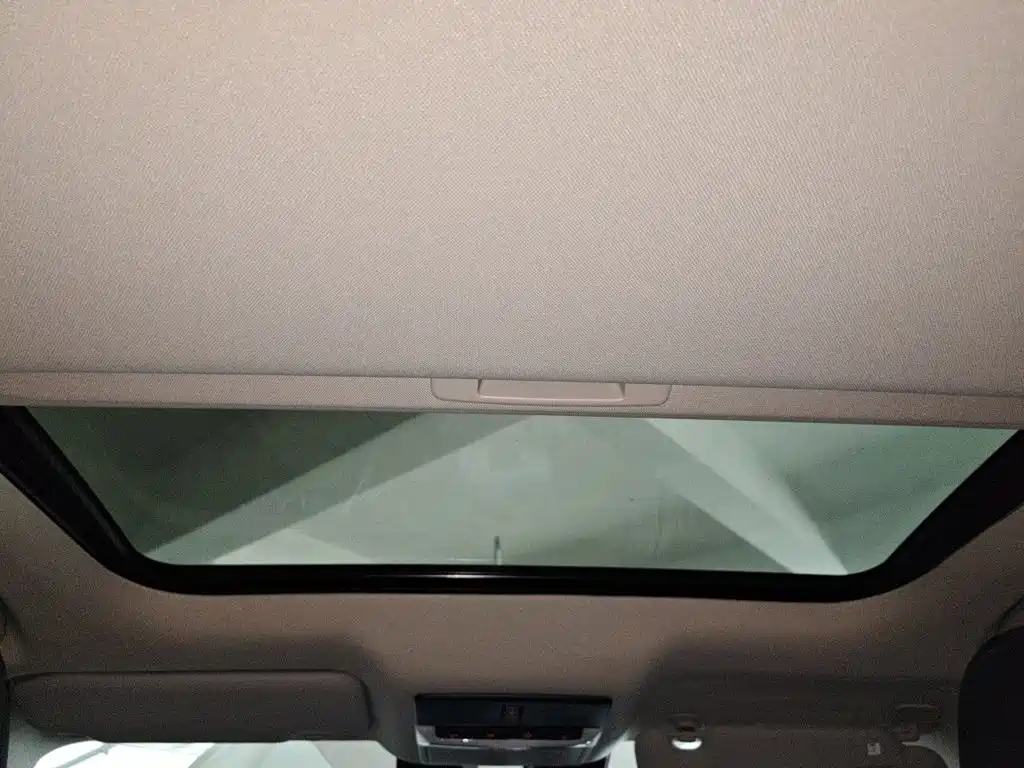 Nissan Sylphy — миниатюра 9