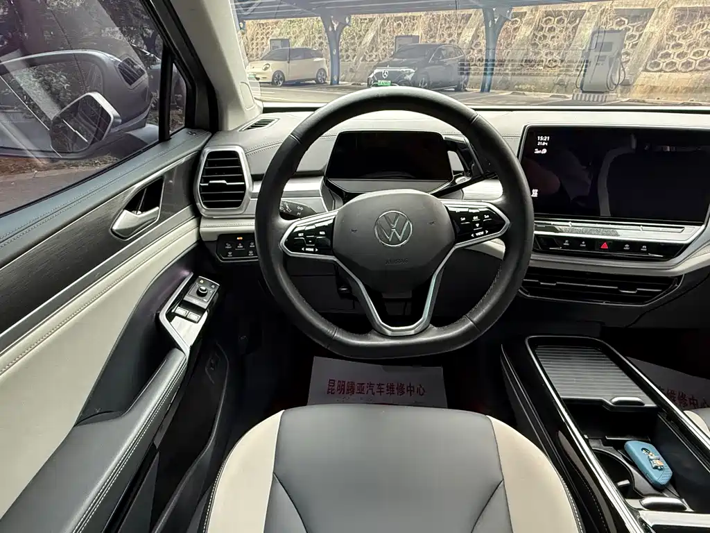 Volkswagen ID.6 Crozz — миниатюра 9