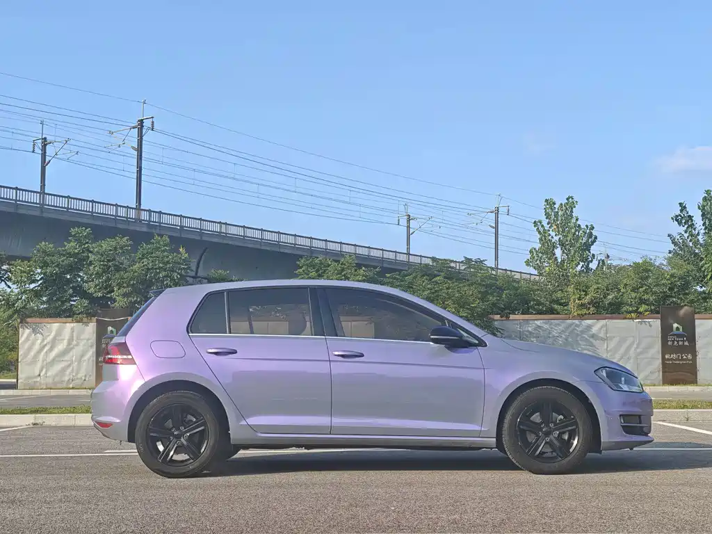 Volkswagen Golf — миниатюра 3