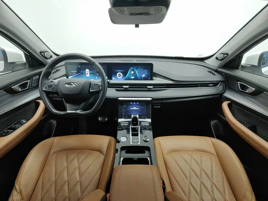Chery 8 PLUS 2021 290TGDI DCT