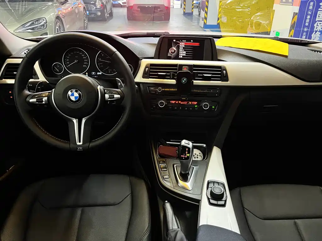 BMW 3 Series — миниатюра 12