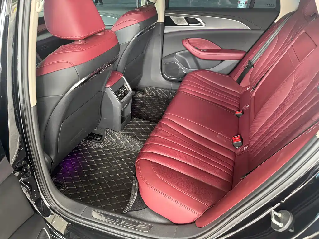 Hongqi Hongqi H5 — миниатюра 5