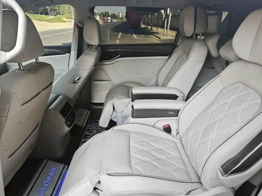 Volkswagen Viloran — миниатюра 5
