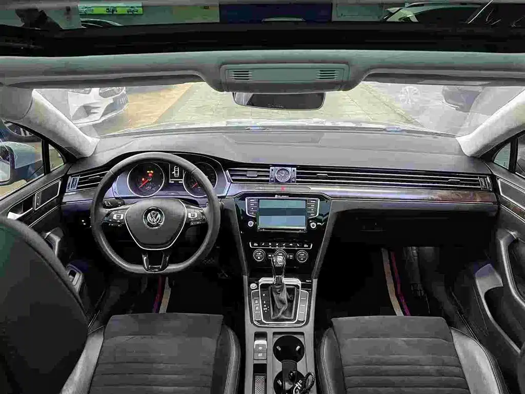 Volkswagen Magotan 2017 330TSI DSG Luxury