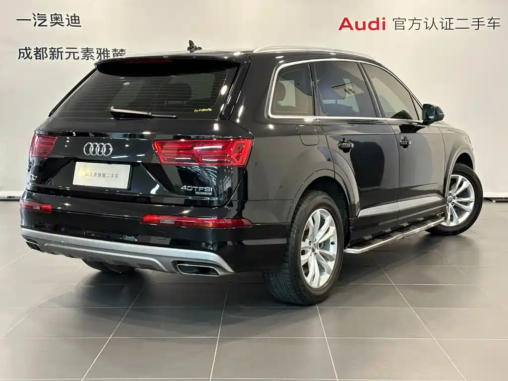 Audi Q7 — миниатюра 4