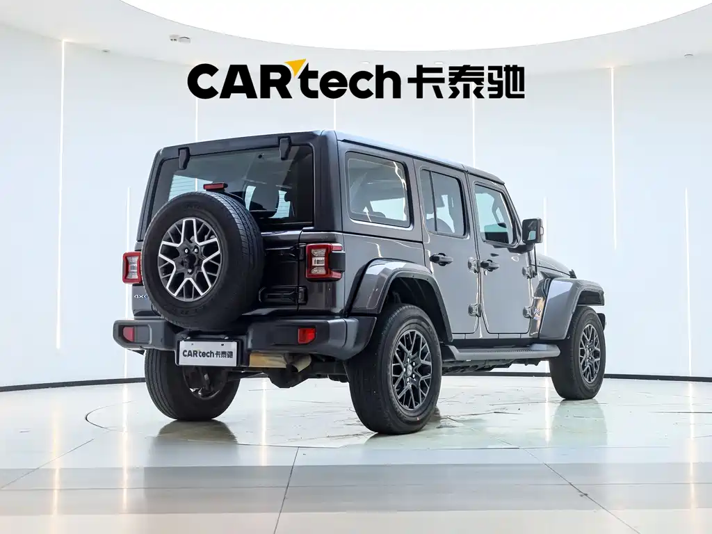Jeep Wrangler PHEV — миниатюра 3