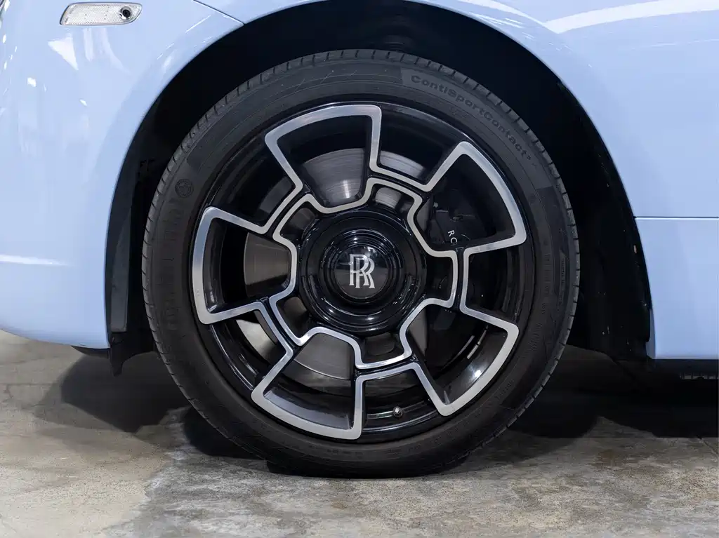 Rolls-Royce Dawn — миниатюра 5