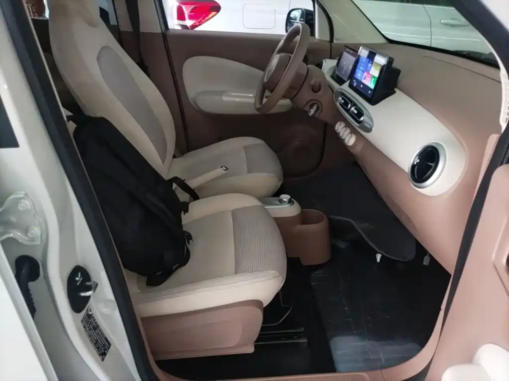 Wuling MINIEV — миниатюра 25