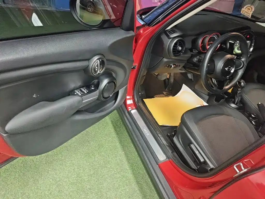 MINI Mini — миниатюра 16