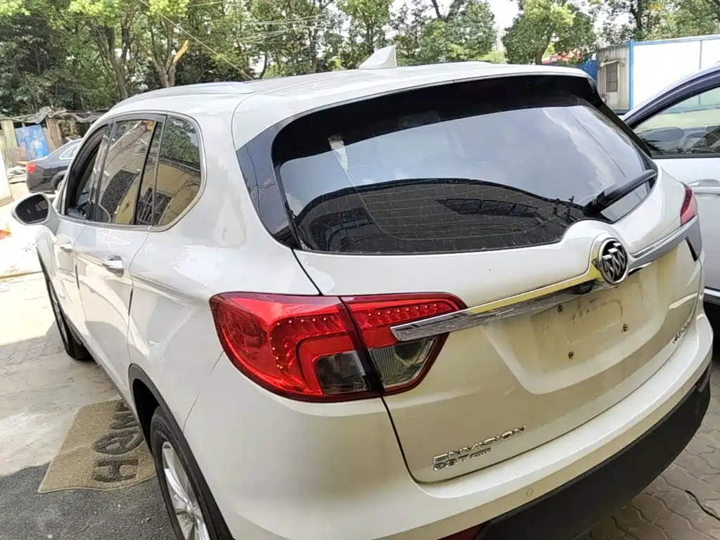 Buick Envision Plus — миниатюра 5