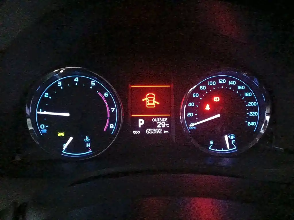 Toyota Corolla — миниатюра 12