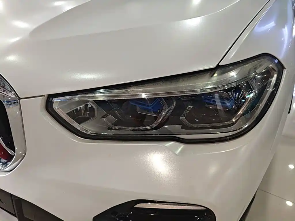 BMW X5 (Import) — миниатюра 24