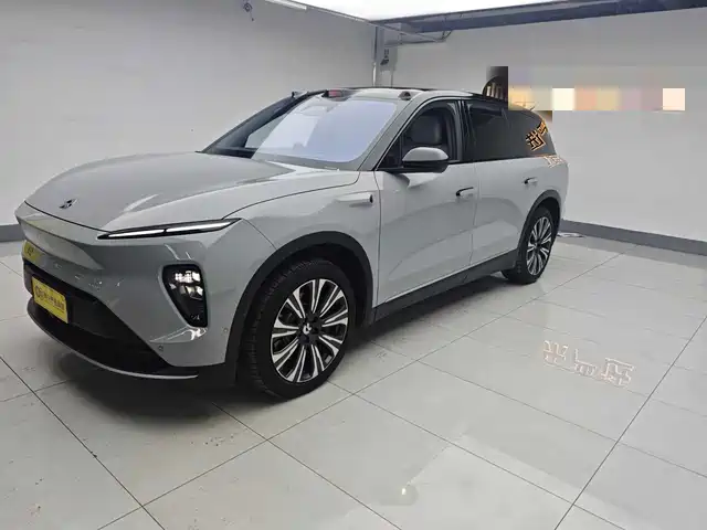 2024 Nio ES8