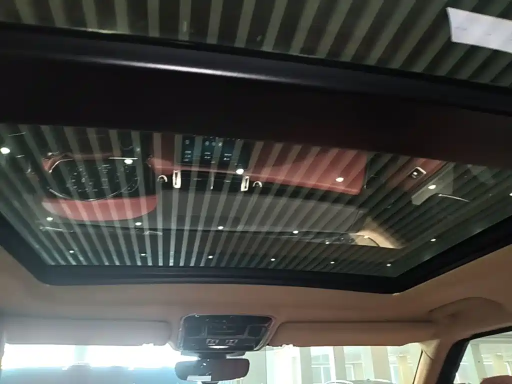 Land Rover Sport — миниатюра 18