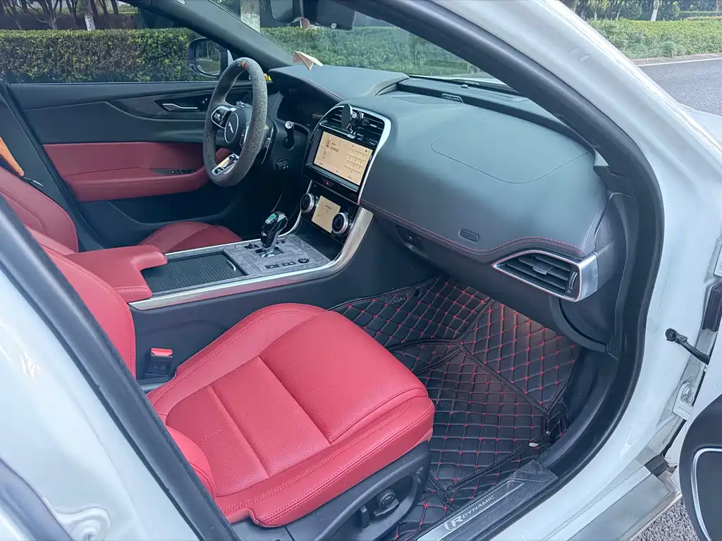 Jaguar XEL — миниатюра 5