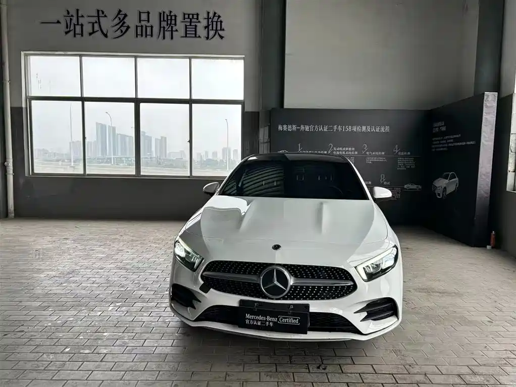 MERCEDES-BENZ A CLASS