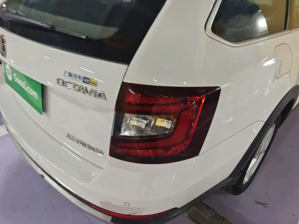 Skoda Octavia — миниатюра 8