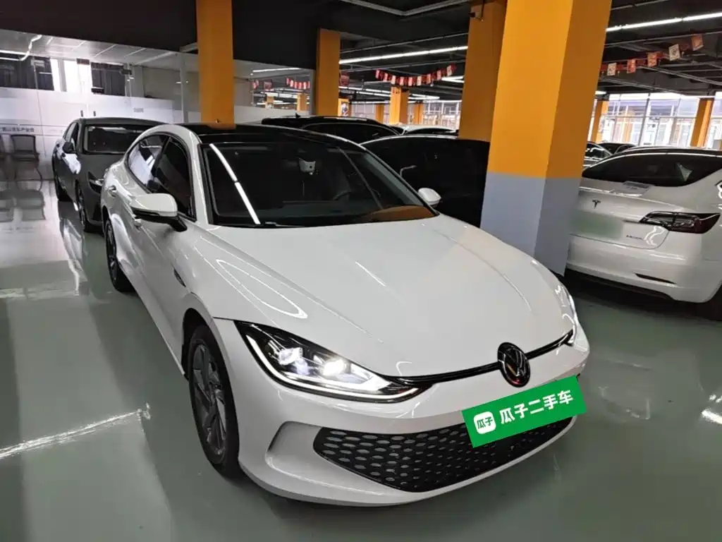Volkswagen Lamando — миниатюра 4