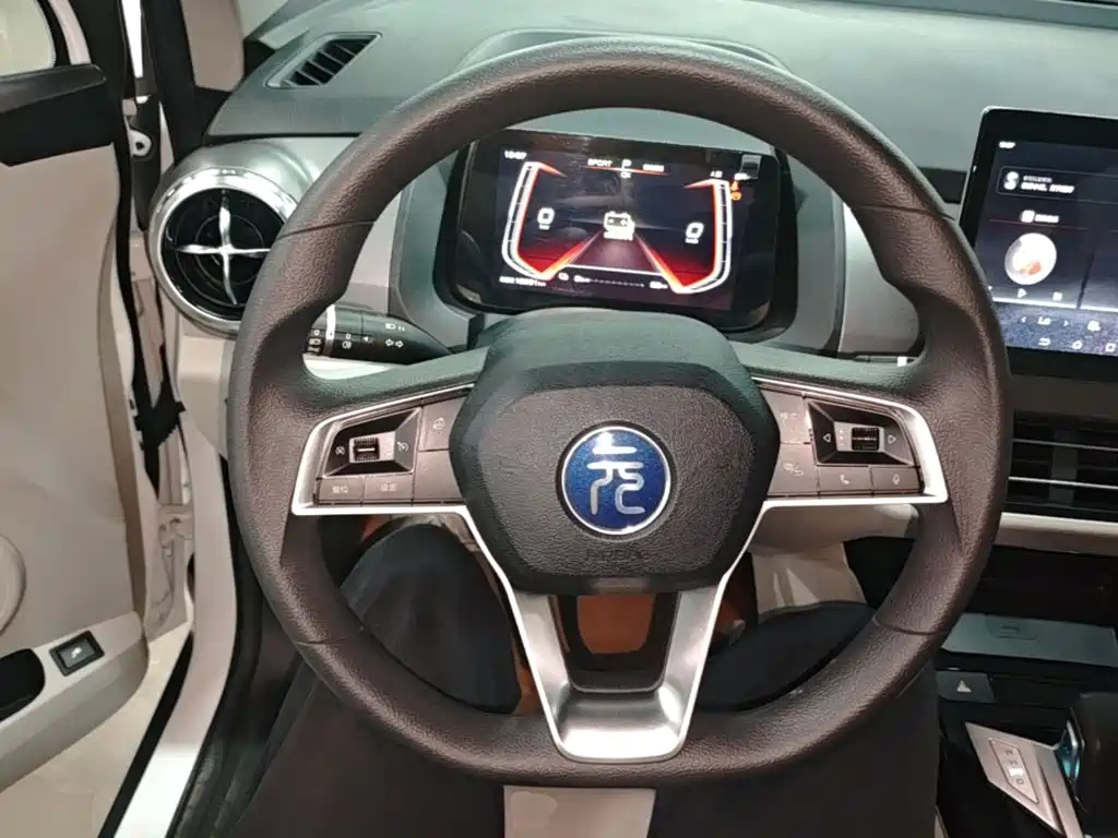 BYD Yuan Pro — миниатюра 11