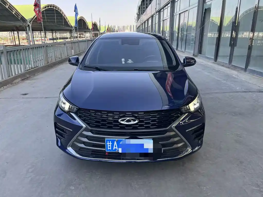 Chery Arrizo 5 PLUS — миниатюра 2