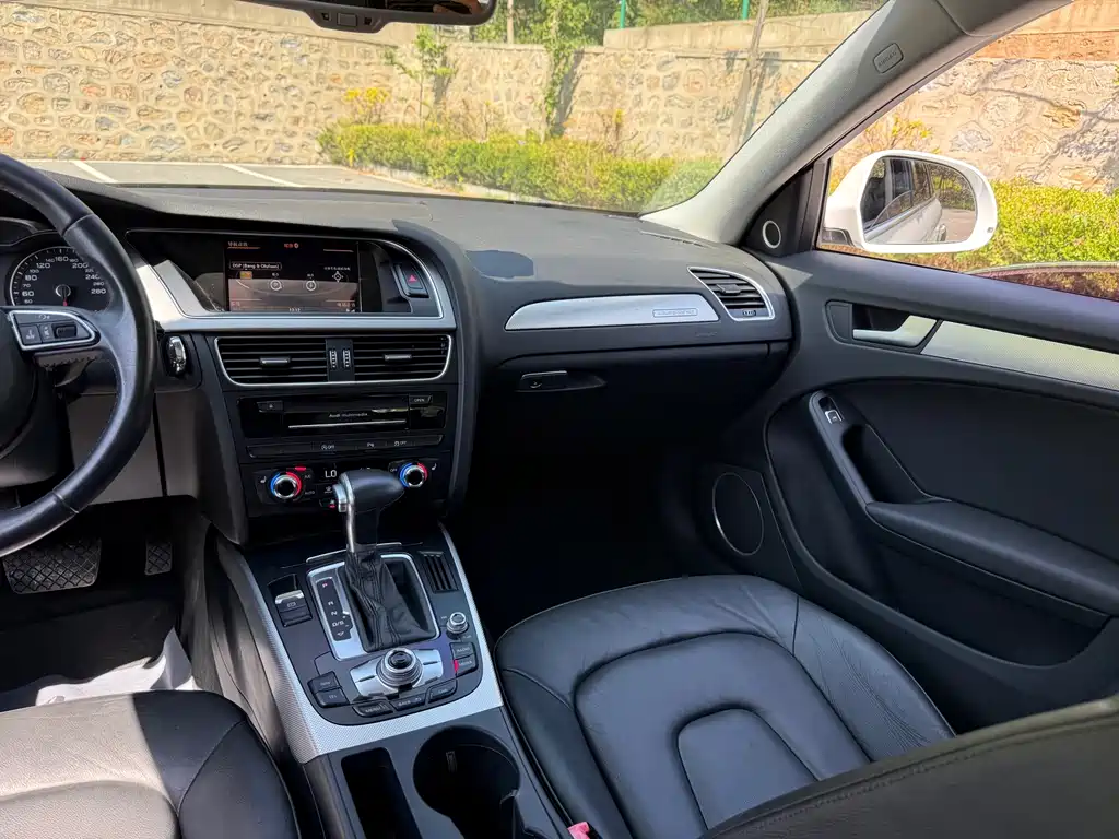 Audi A4 (Import) — миниатюра 14