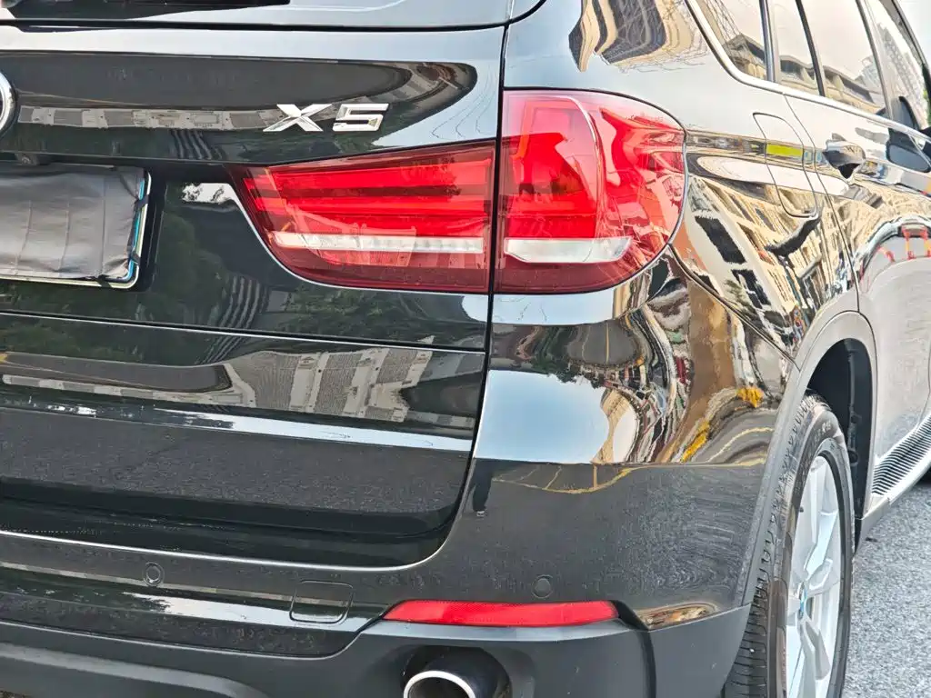 BMW X5 (Import) — миниатюра 10