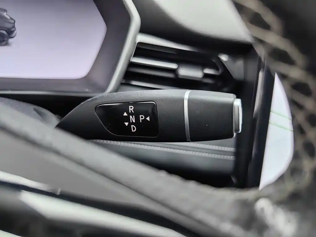 XPeng G3 — миниатюра 13