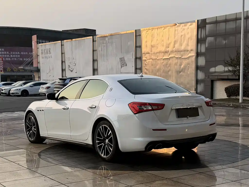 Maserati Ghibli — миниатюра 14