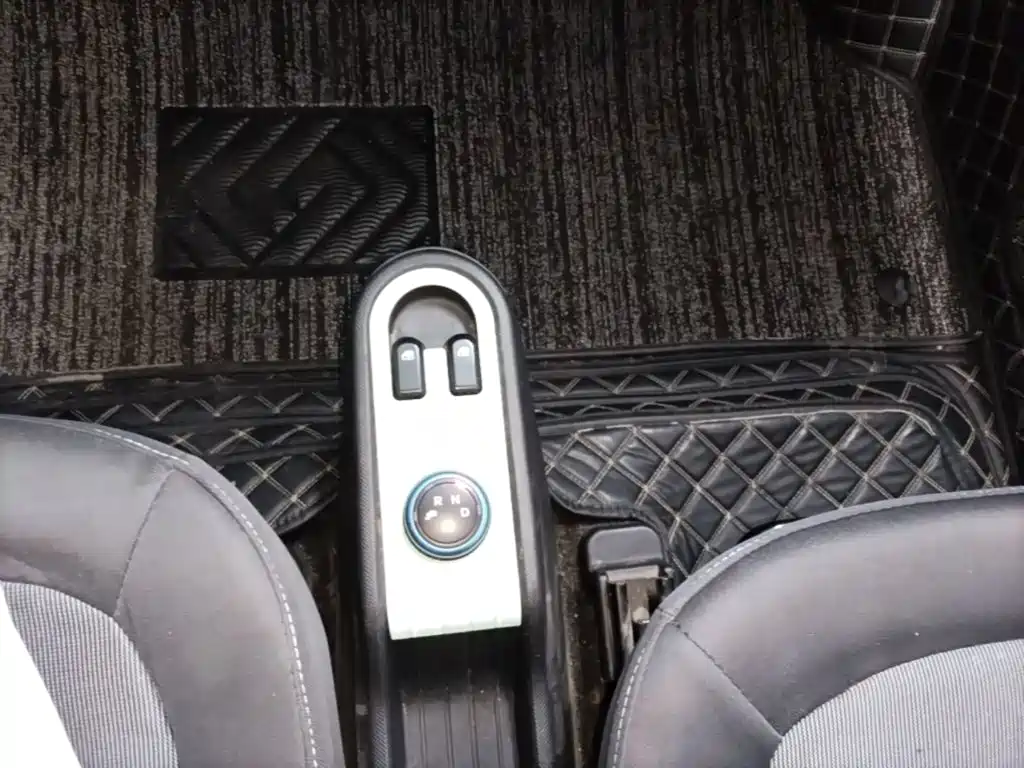 Wuling MINIEV — миниатюра 14