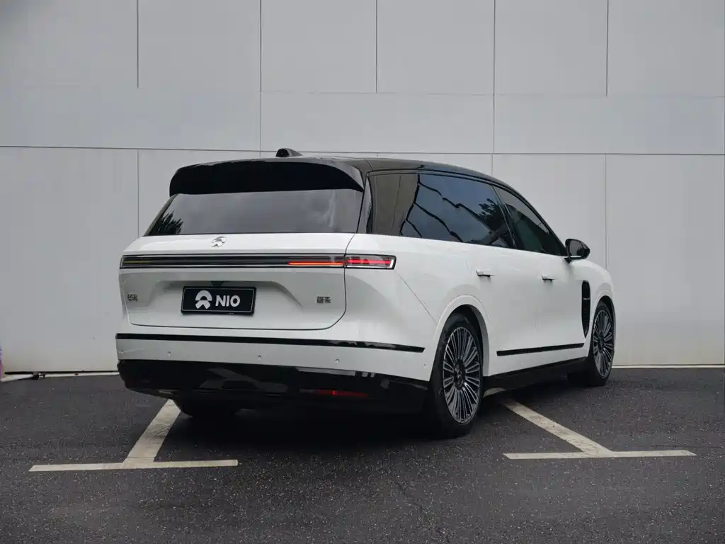 NIO ES8 — миниатюра 4