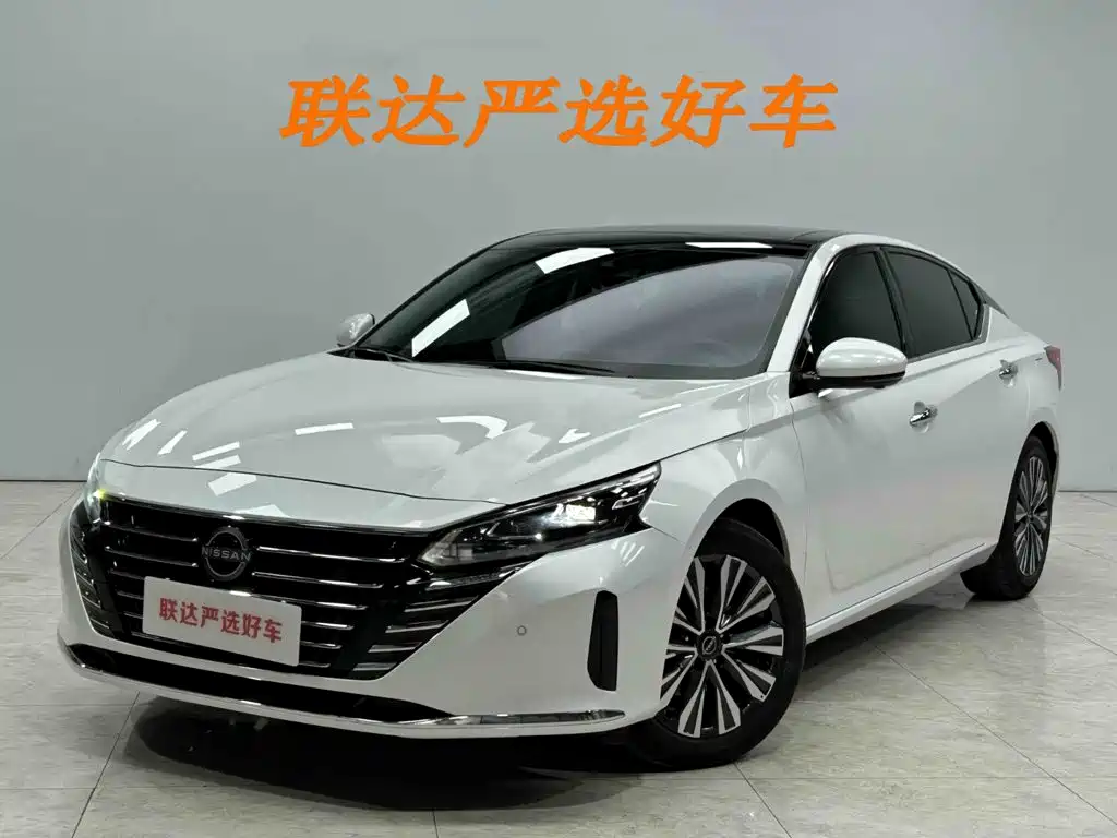 2023 Nissan Altima - zdjęcie 1 z 25