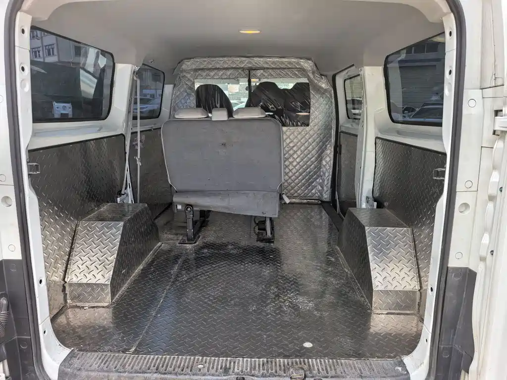 Maxus V1 2025 V1+ （50kWh）