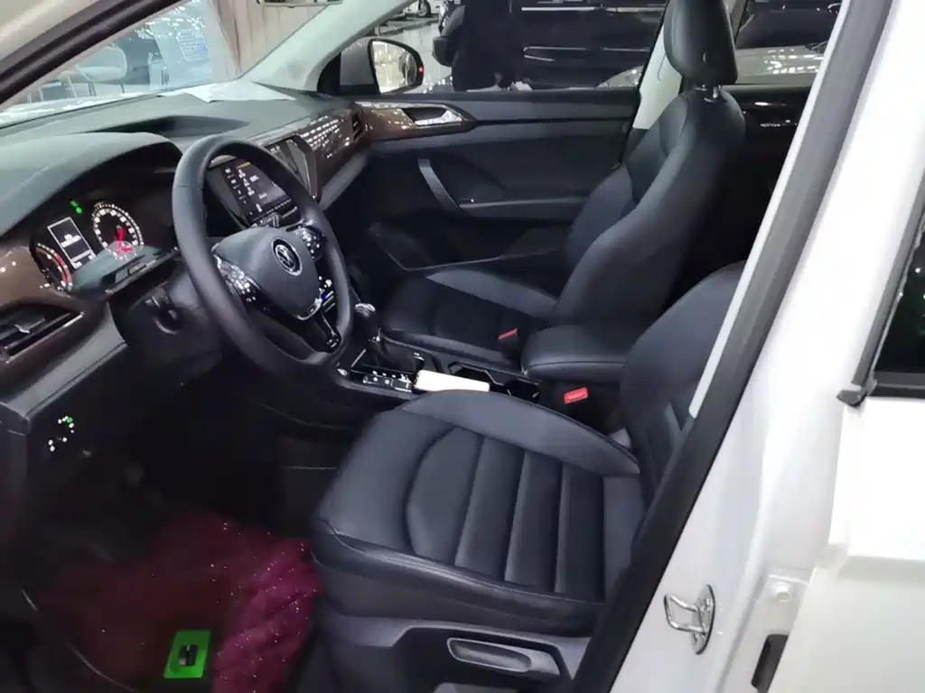 Volkswagen Tharu — миниатюра 15