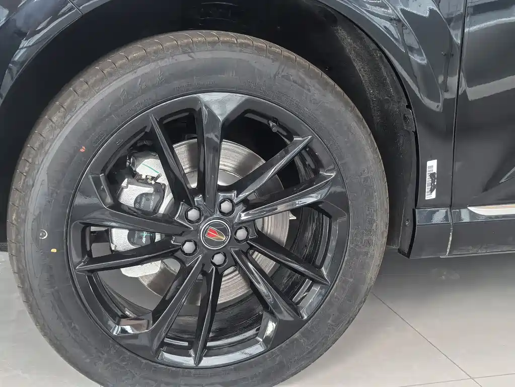 Hongqi HS3 PHEV 2025 117km PLUS
